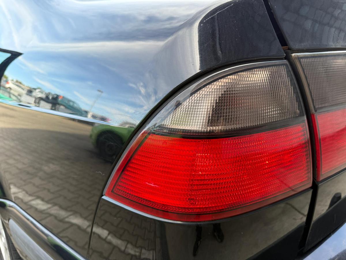 Saab 9-5 original R&uuml;cklicht R&uuml;ckleuchte au&szlig;en links Vorfacelift Limousine BJ99